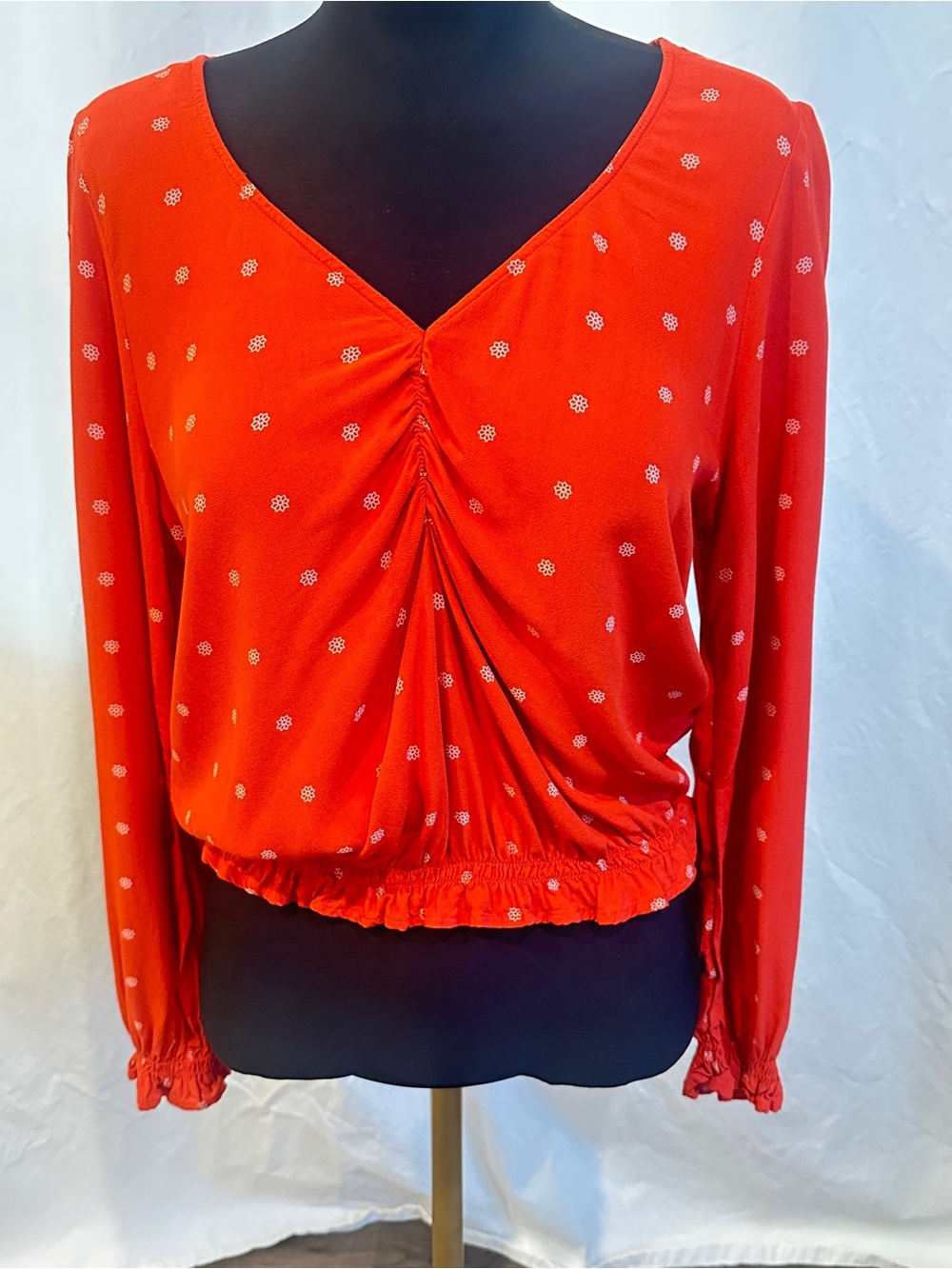 American Eagle Long-Sleeve V-Neck Ruched Waist Top Red White Pattern